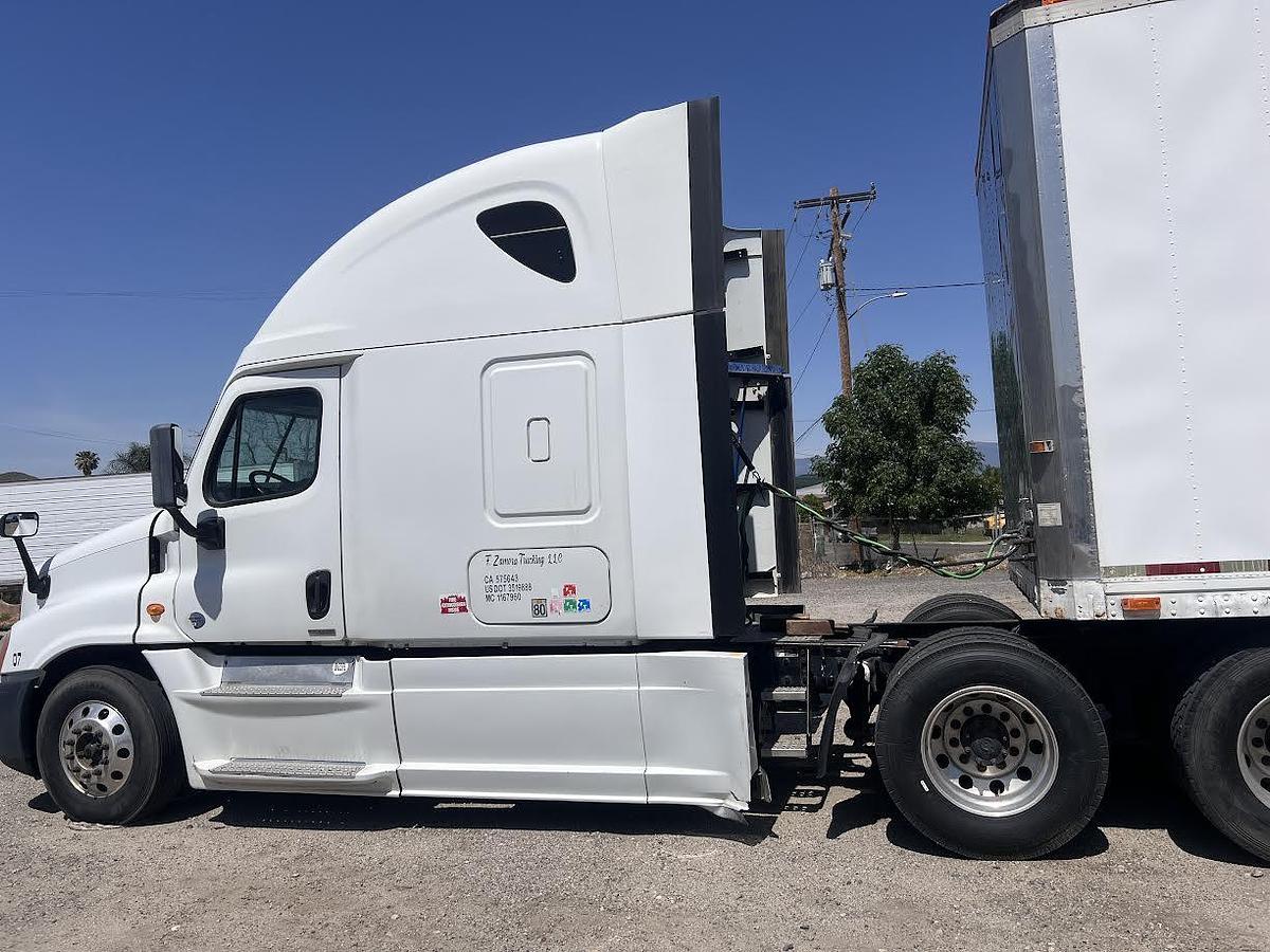 Used 2014 Freightliner 125