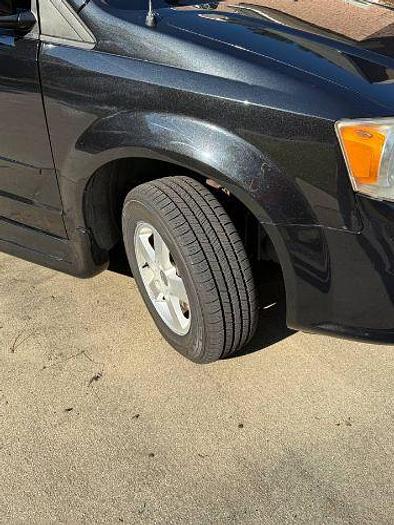 Used 2012 Dodge Grand Caravan SXT