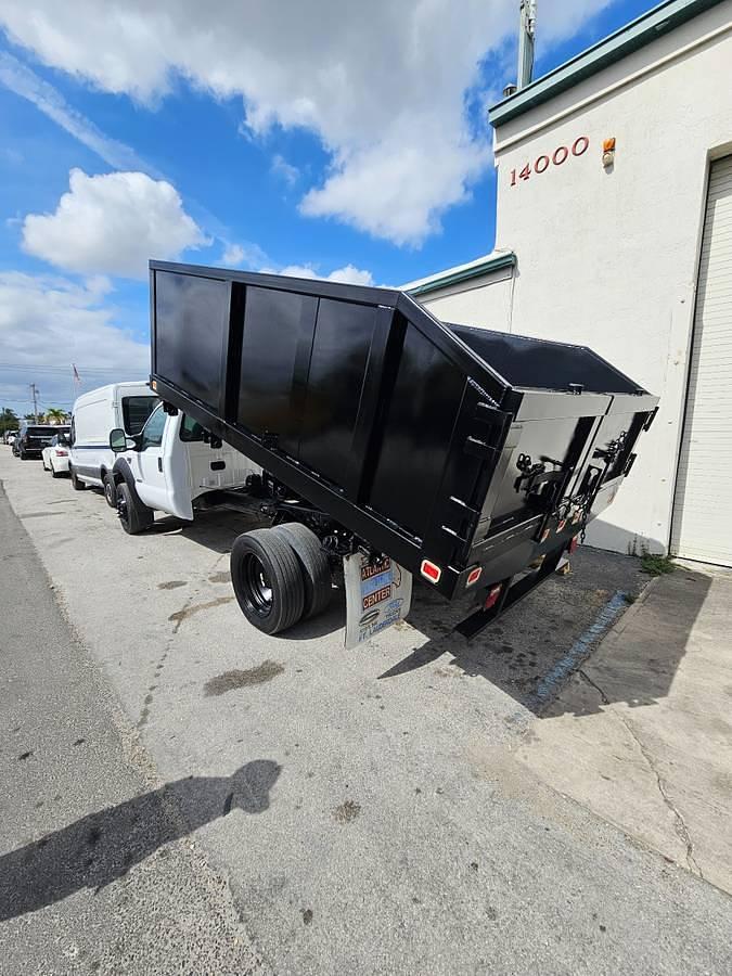 Used 2006 Ford F-550 Dump Truck