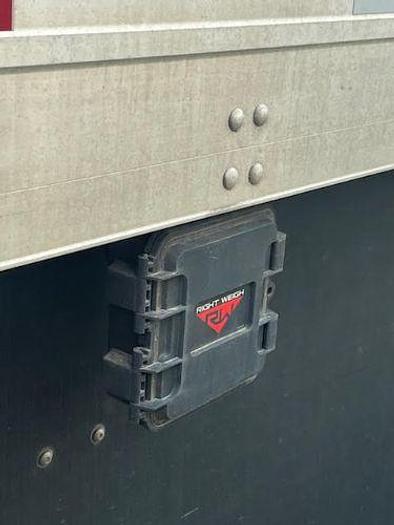 Used 2023 Utility 4000 DX Dry Van