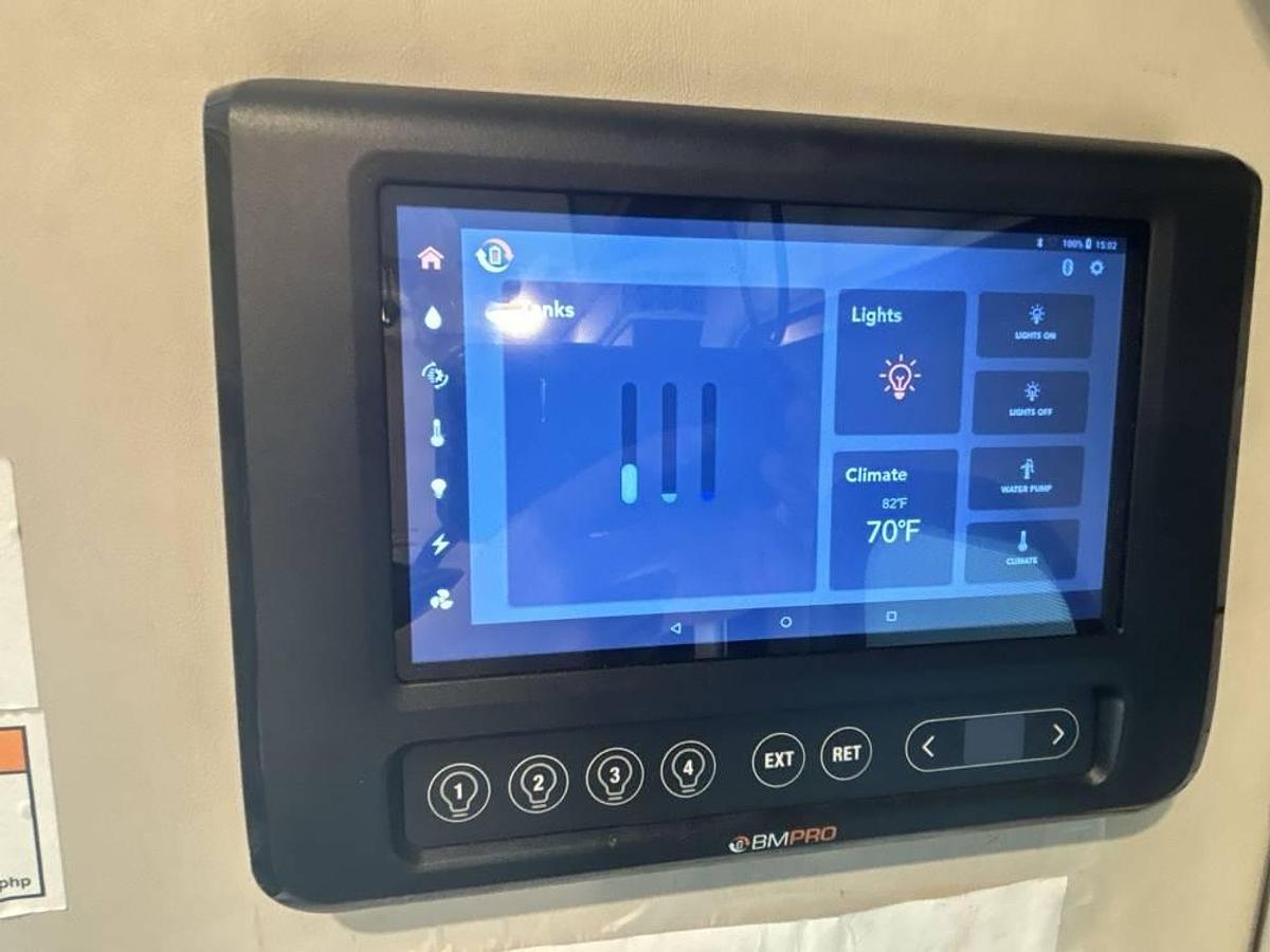 Used 2022 Thor Motor Coach Compass AWD 23TW