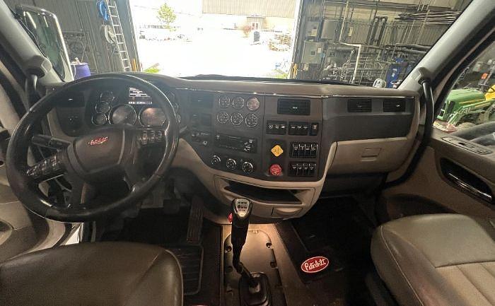 Used 2020 Peterbilt 579