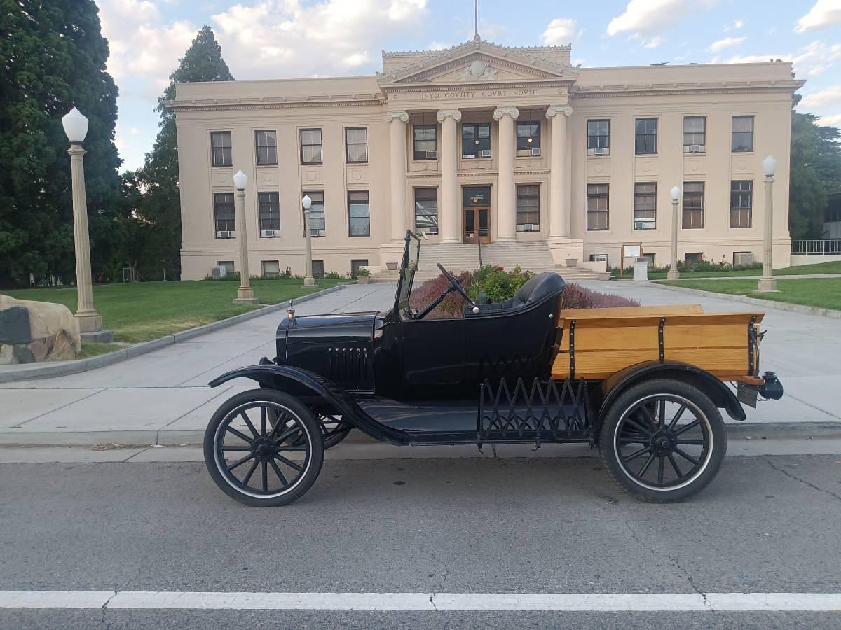 Used 1923 Model T Roaster Truck