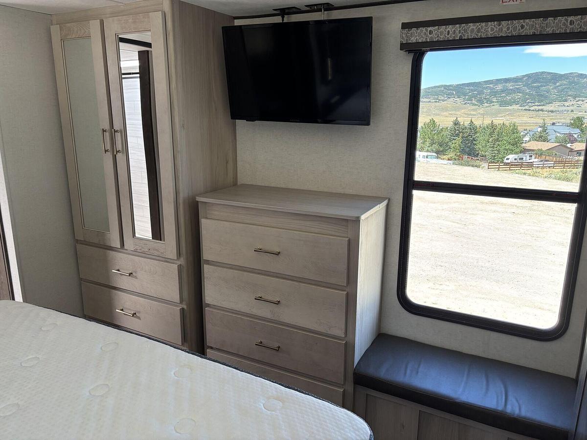Used 2022 Alliance RV Paradigm 385 FL Fifth Wheel