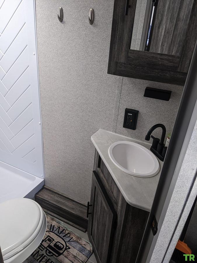 Used 2021 Forest River Salem FSX 178BHSK