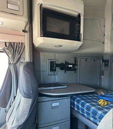 Used 2017 KENWORTH T680 Fresh Overhaul