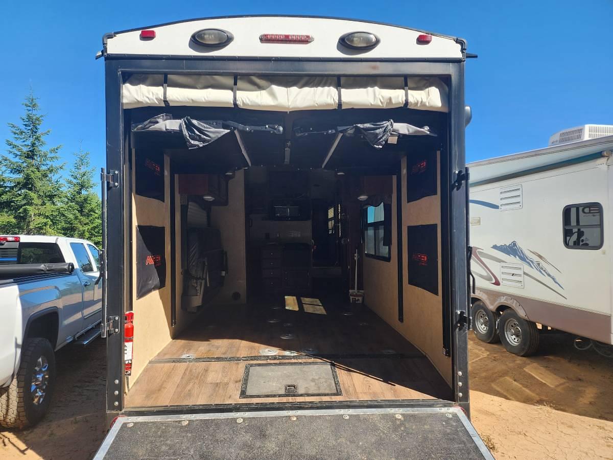 Used 2014 Evergreen Amped M28FS Toyhauler