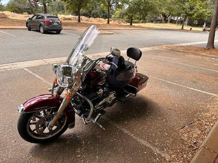 Used 2015 Harley Davidson Road King FLHR