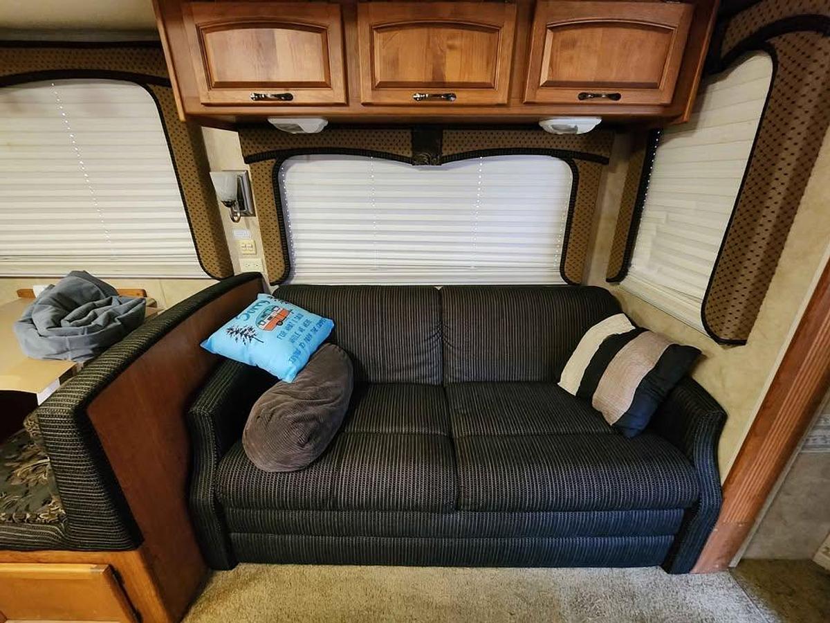 Used 2008 Holiday Rambler Vacationer Xl 34pdd