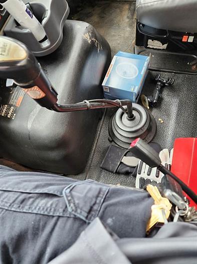 Used 2009 INTERNATIONAL 733 Crane Truck