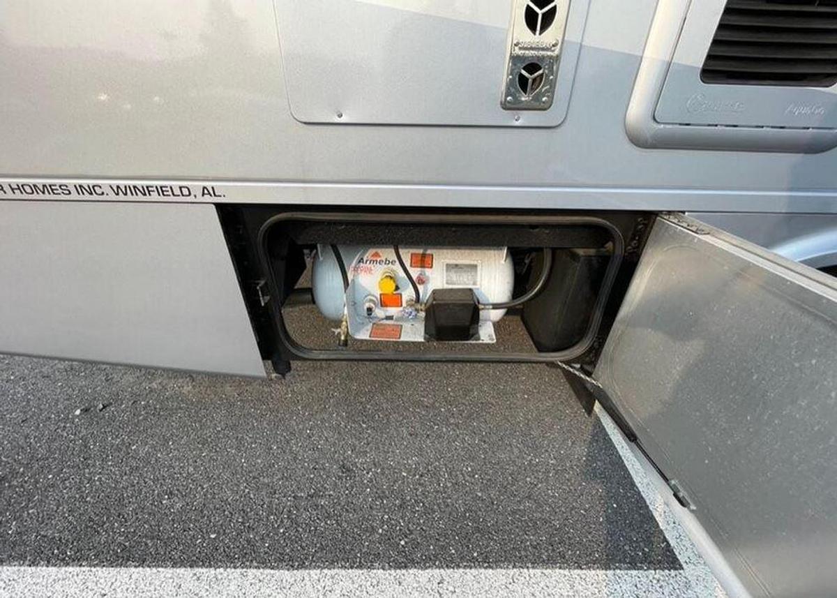 Used 2022 Tiffin Motorhomes Wayfarer 25RW Class C Motorhome