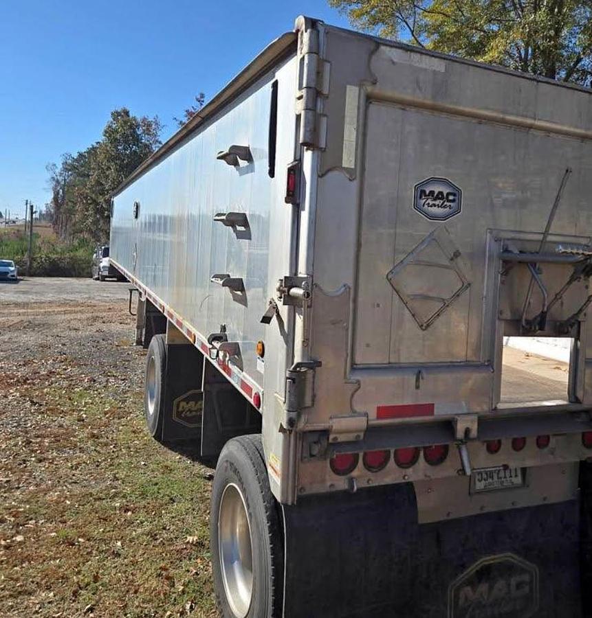 Used 2024 Mack Dump Trailer