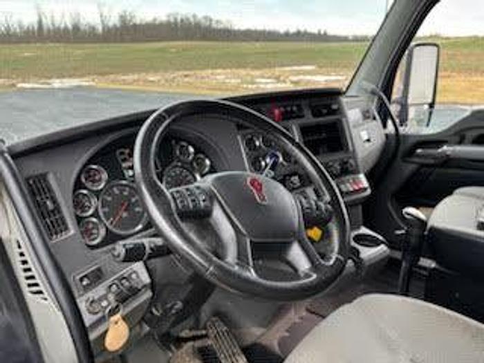 Used 2020 KENWORTH T680