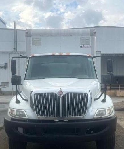 Used 2017 INTERNATIONAL DURASTAR 4300