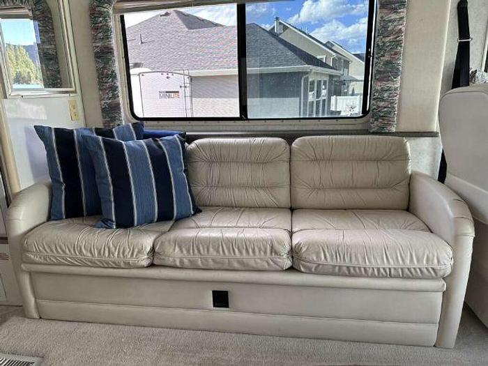 Used 1996 Gulf Stream Tourmaster 39 Ft Diesel Pusher