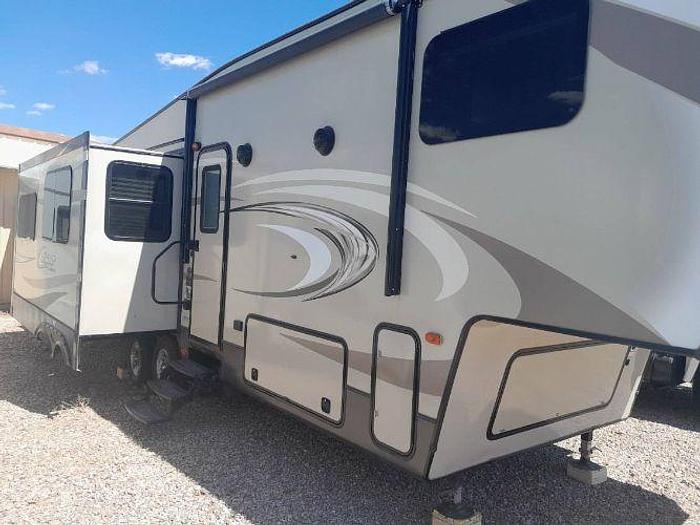 Used 2016 Keystone Cougar 283RETWE