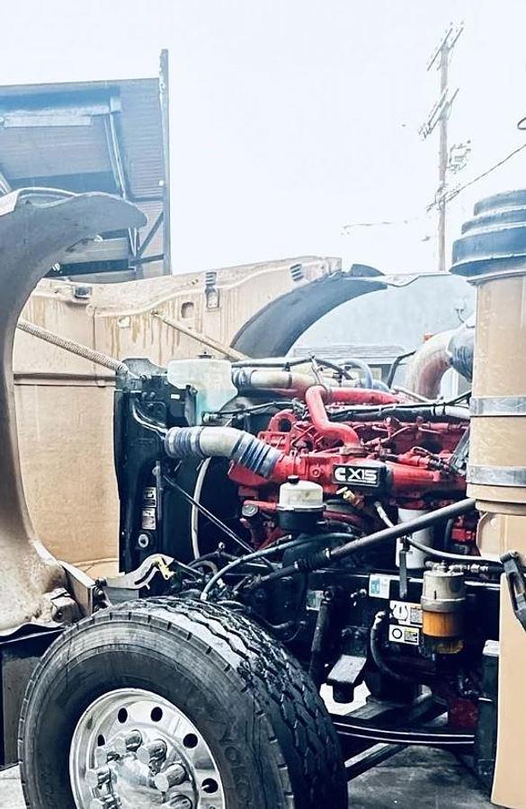 Used 2018 Peterbilt 367