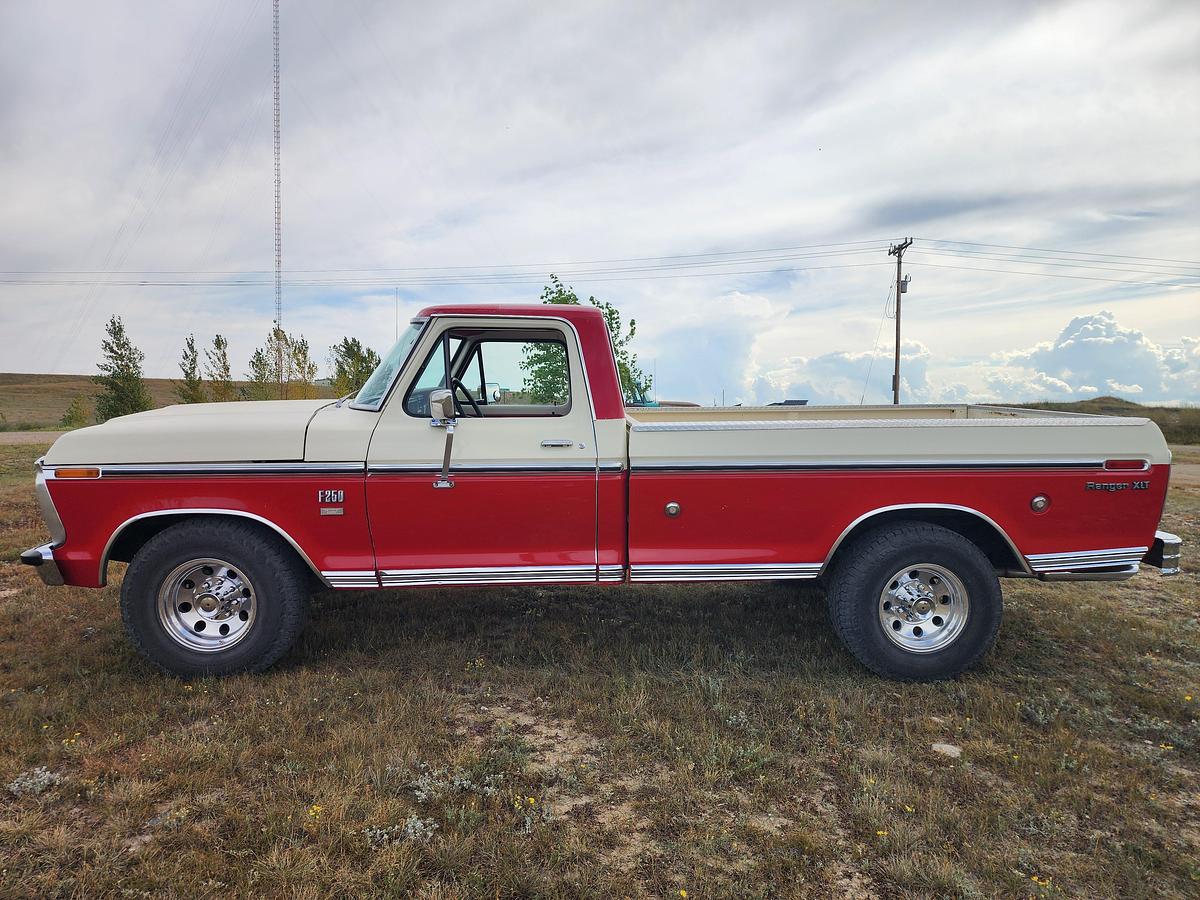 Used 1976 Ford F250 XLT Camper Special