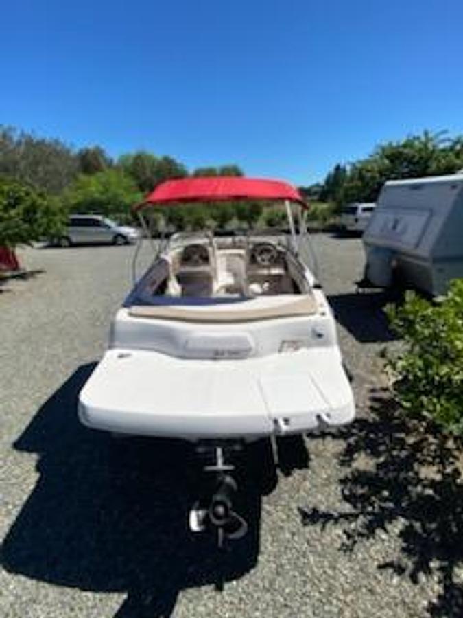 Used 2006 Four Winns 183
