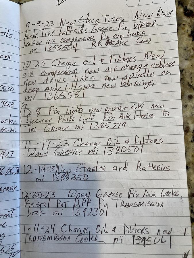 Used 2013 Peterbilt 389 Conventional Sleeper Semi