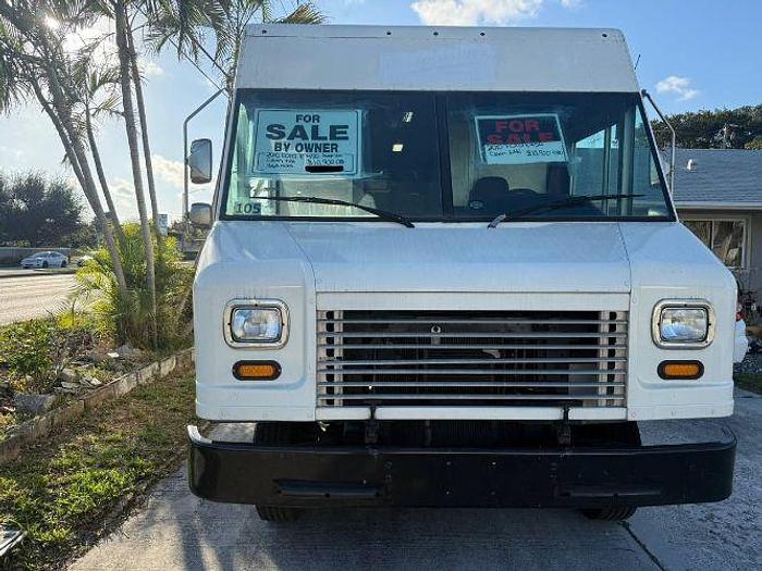 Used 2010 Ford Econoline Commercial Chassis F450 Step Van