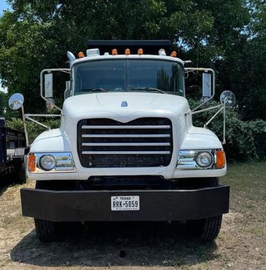 Used 2007 MACK GRANITE CV713 Dump Truck