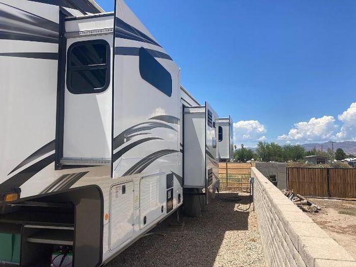 Used 2021 Jayco North Point 387RDFS