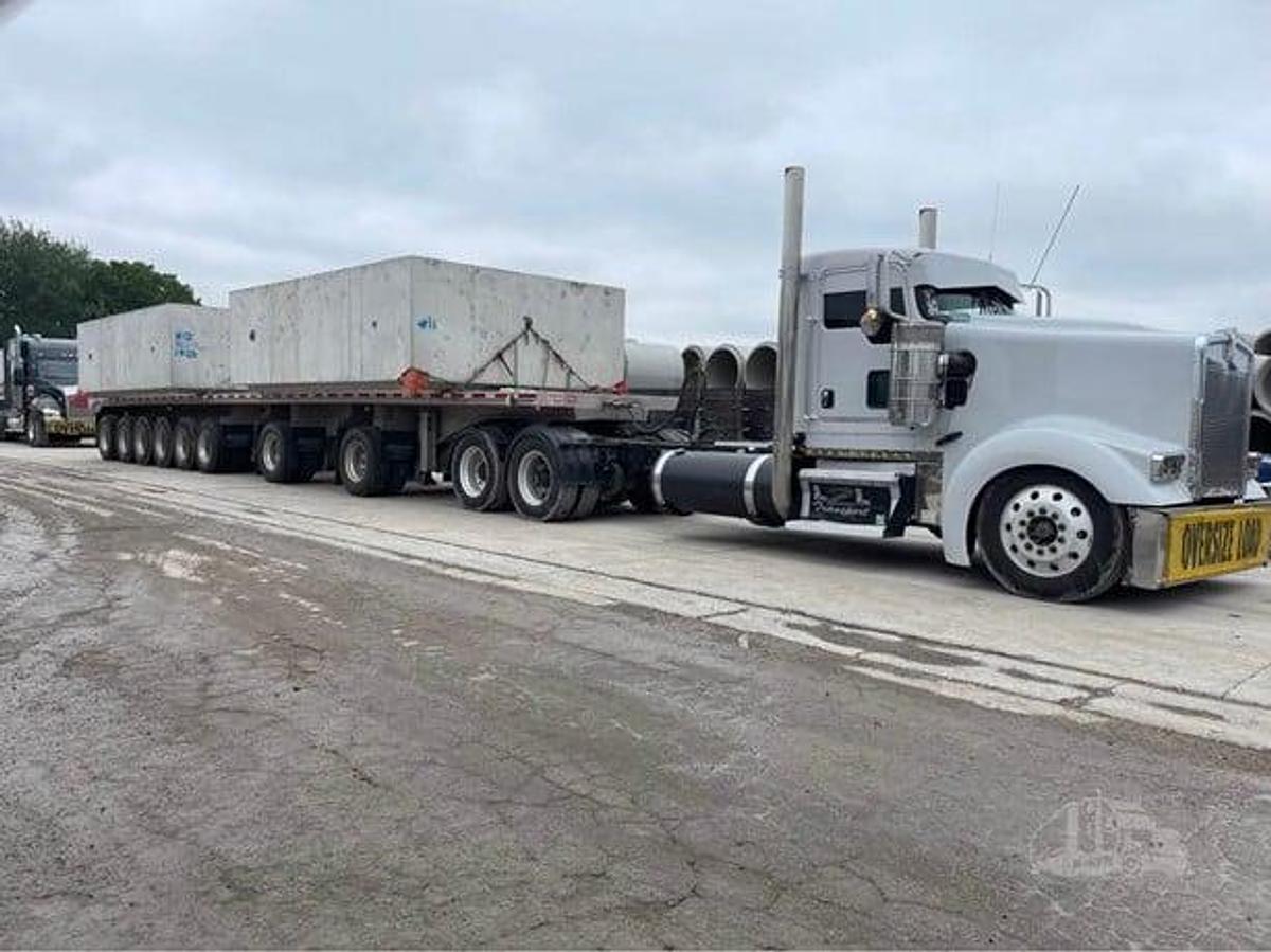 Used 2003 Kenworth W900L