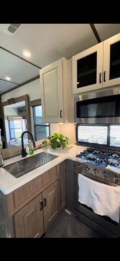 Used 2023 Alliance RV Paradigm 395DS