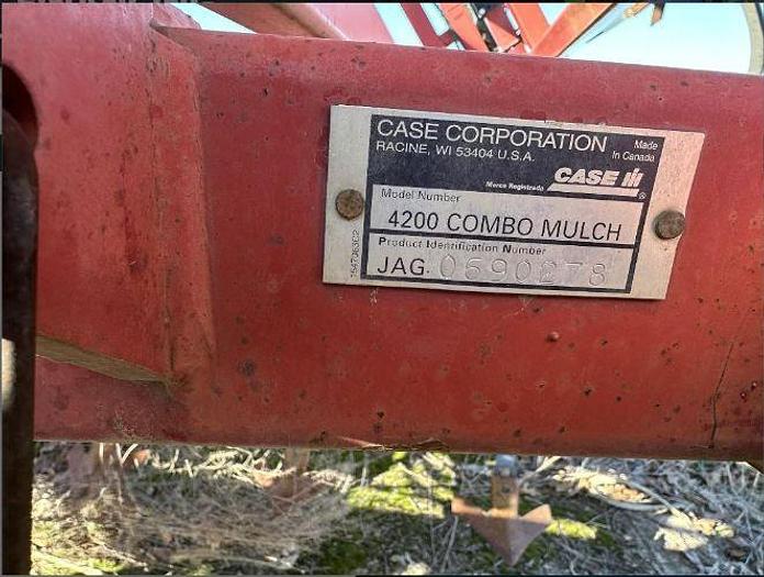 Used 1990 Case IH 4200 Mulch Finishers
