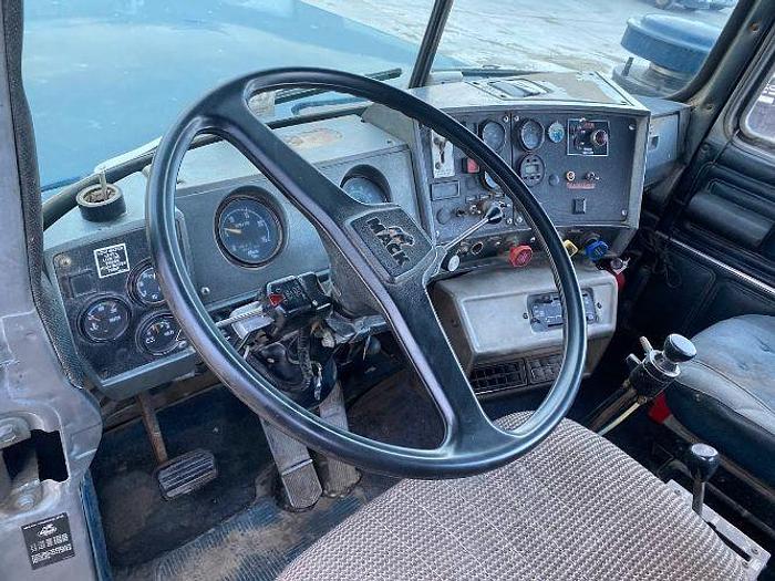 Used 1989 Mack R600