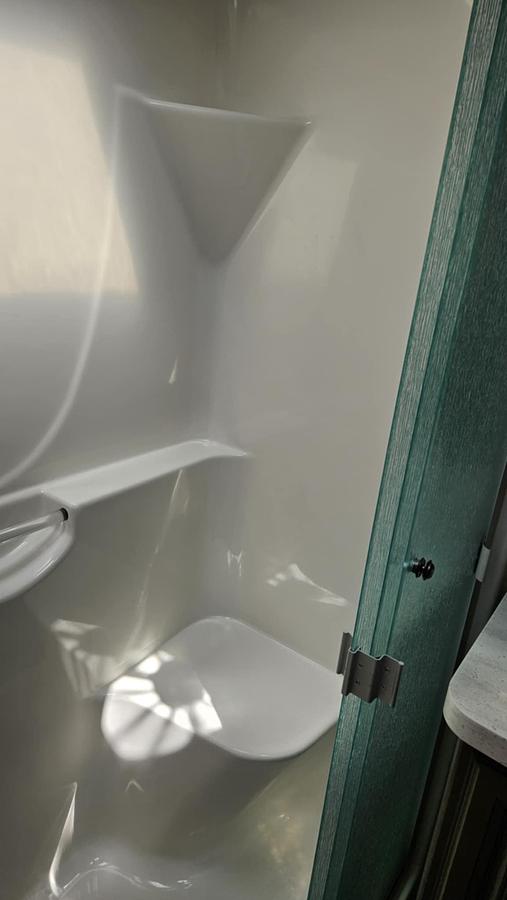 Used 2019 Keystone Montana 3121RL Fifth Wheel