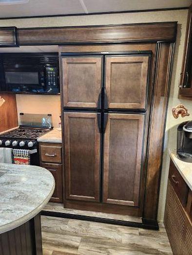 Used 2019 Grand Design Reflection 315RLTS