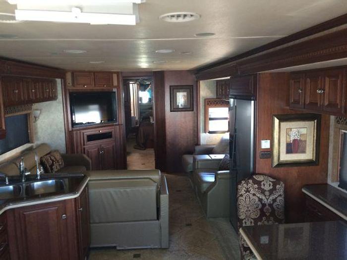 Used 2010 Itasca Ellipse 42AD