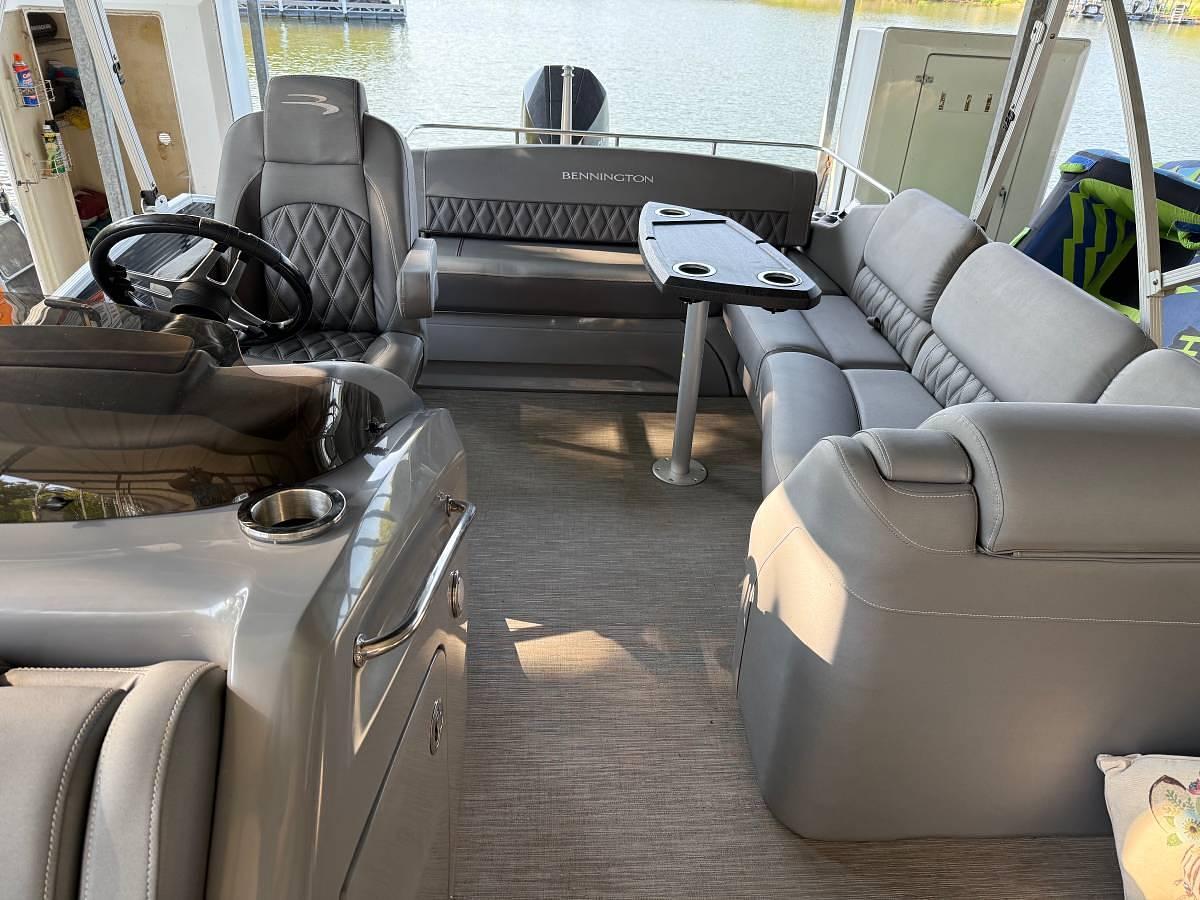 Used 2023 Bennington Tritoon Pontoon Boat
