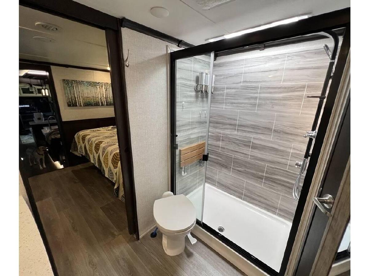 Used 2021 Crossroads REDWOOD RW4150RD Fifth Wheel