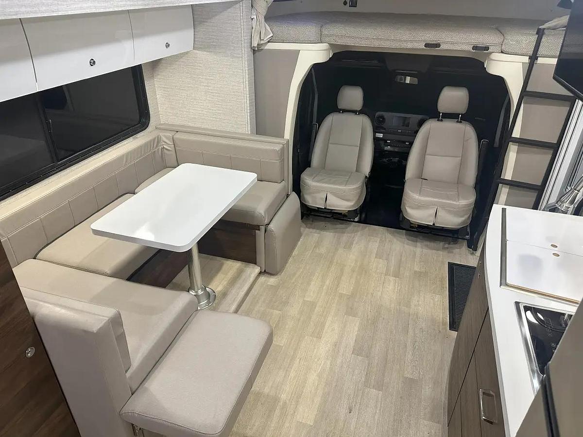 Used 2020 Winnebago View 24J