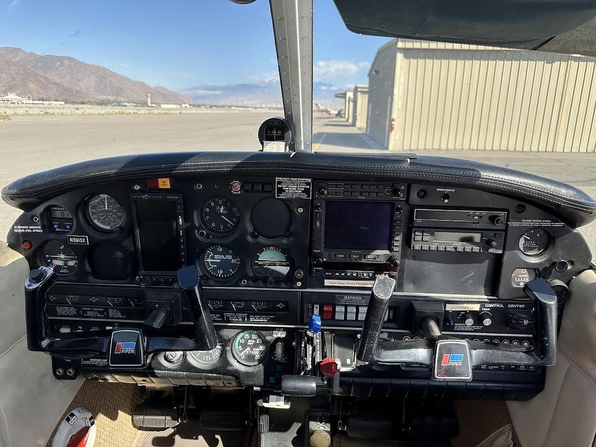 Used 1975 Piper Arrow II