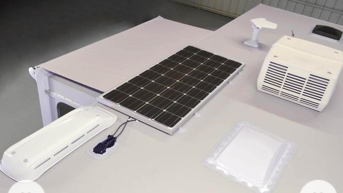 Used 2021 Lance 2295 Travel Trailer