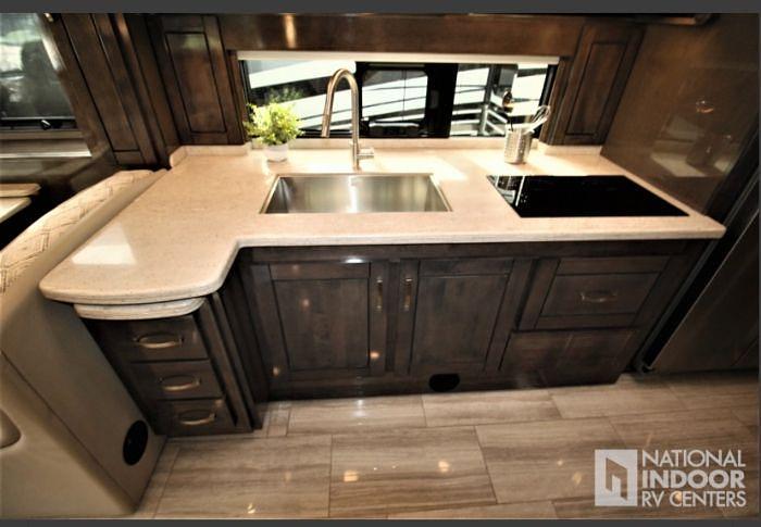 Used 2021 Entegra Reatta 37k