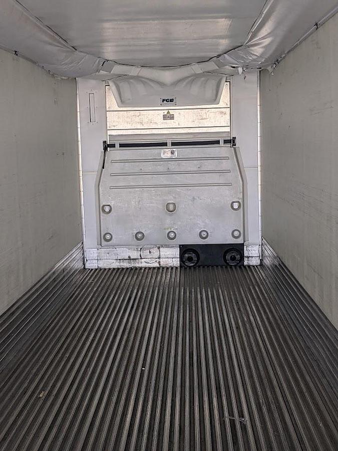 Used 2015 Utility 3000R 53' Reefer Trailer