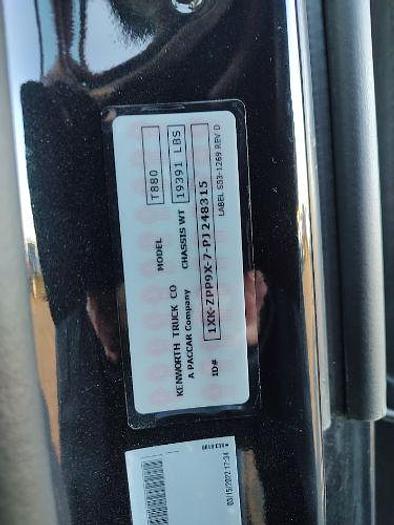 Used 2022 KENWORTH T880