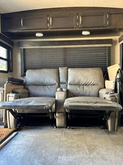 Used 2019 Grand Design Imagine