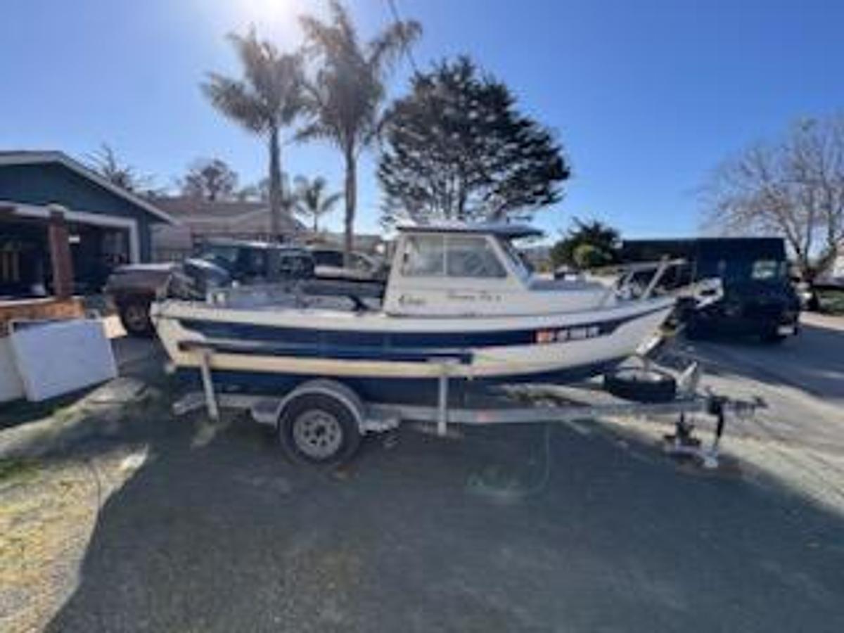 Used 2001 C-Dory 16' Power Boat