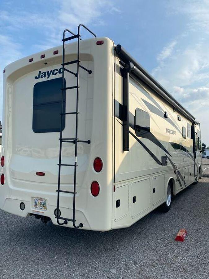 Used 2023 Jayco Precept 34G