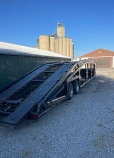 Used 2004 Sun Valley 8 Car Hauler Trailer