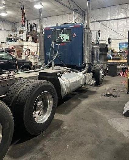 Used 1992 Peterbilt 378