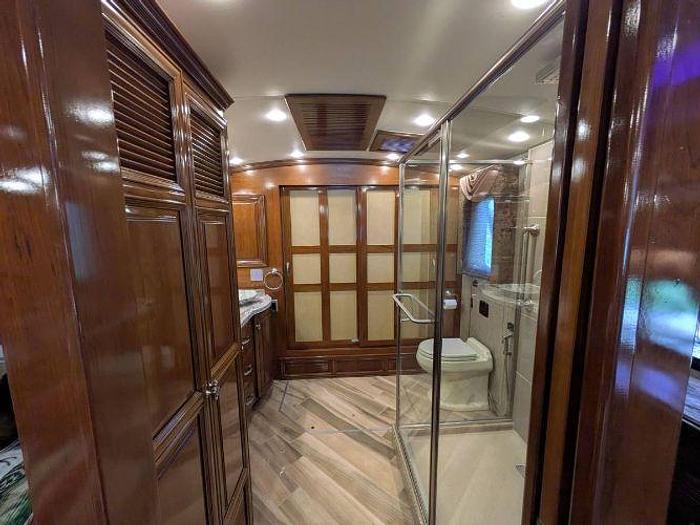 Used 2016 Newmar Essex 4519