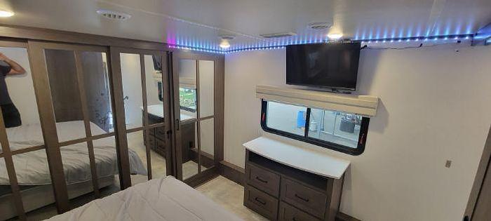 Used 2022 Palomino Columbus 299RLC