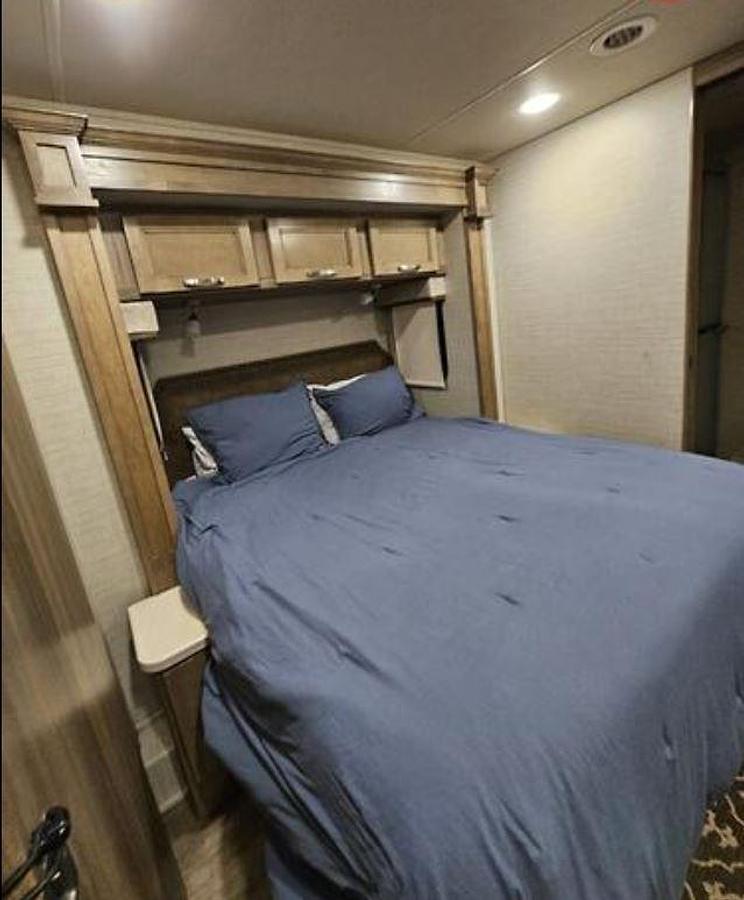 Used 2018 Jayco Precept 33U Class A Motorhome